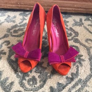 Cute and fun Jeffrey Campbell heels